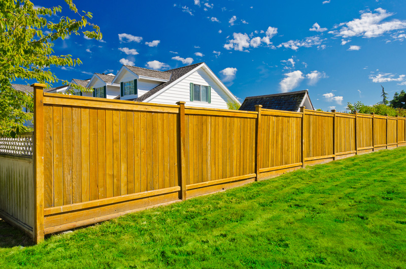 Wooden-Fence-Bellevue-WA